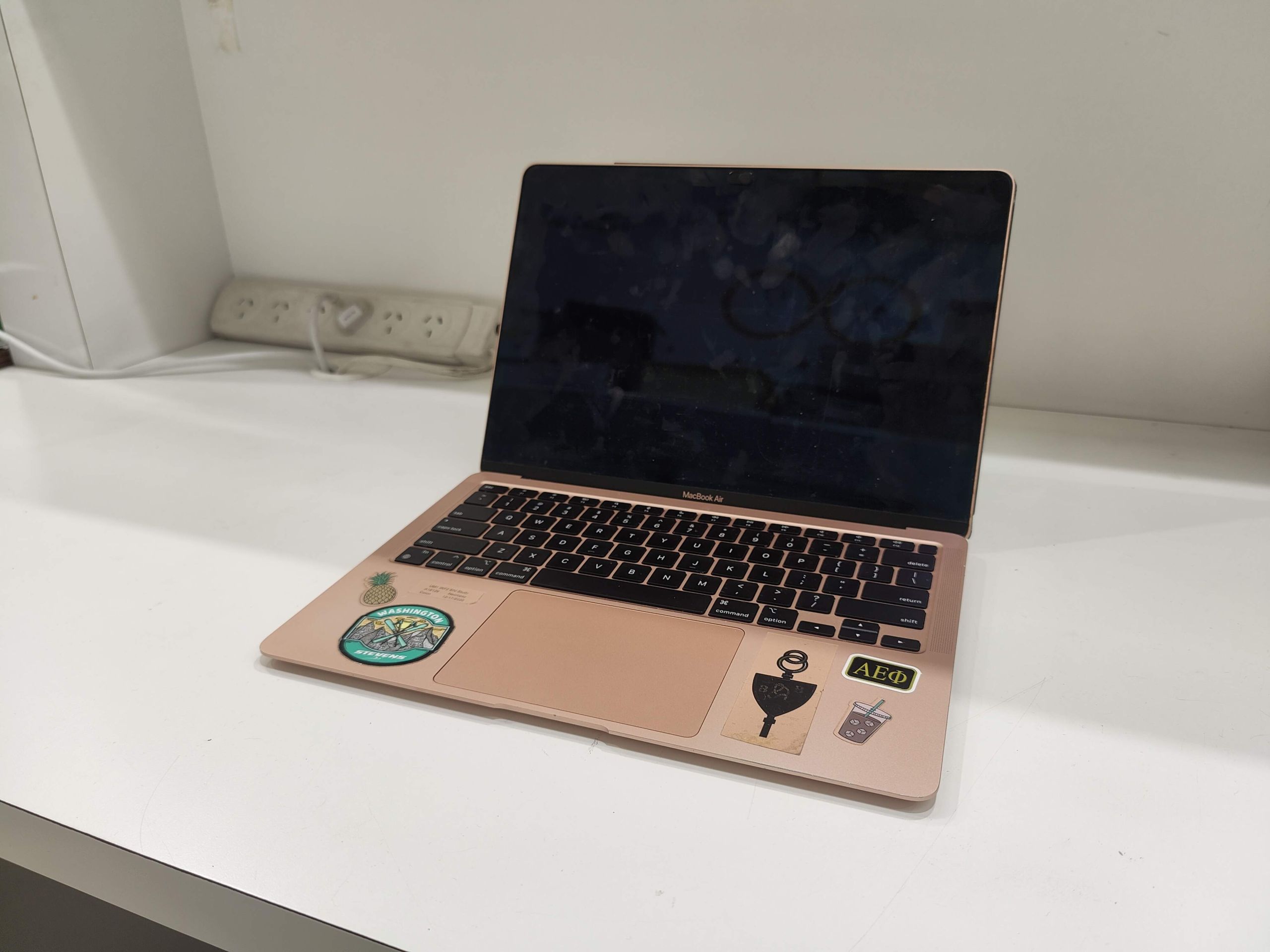 13-inch Apple MacBook Air laptop black screen problem