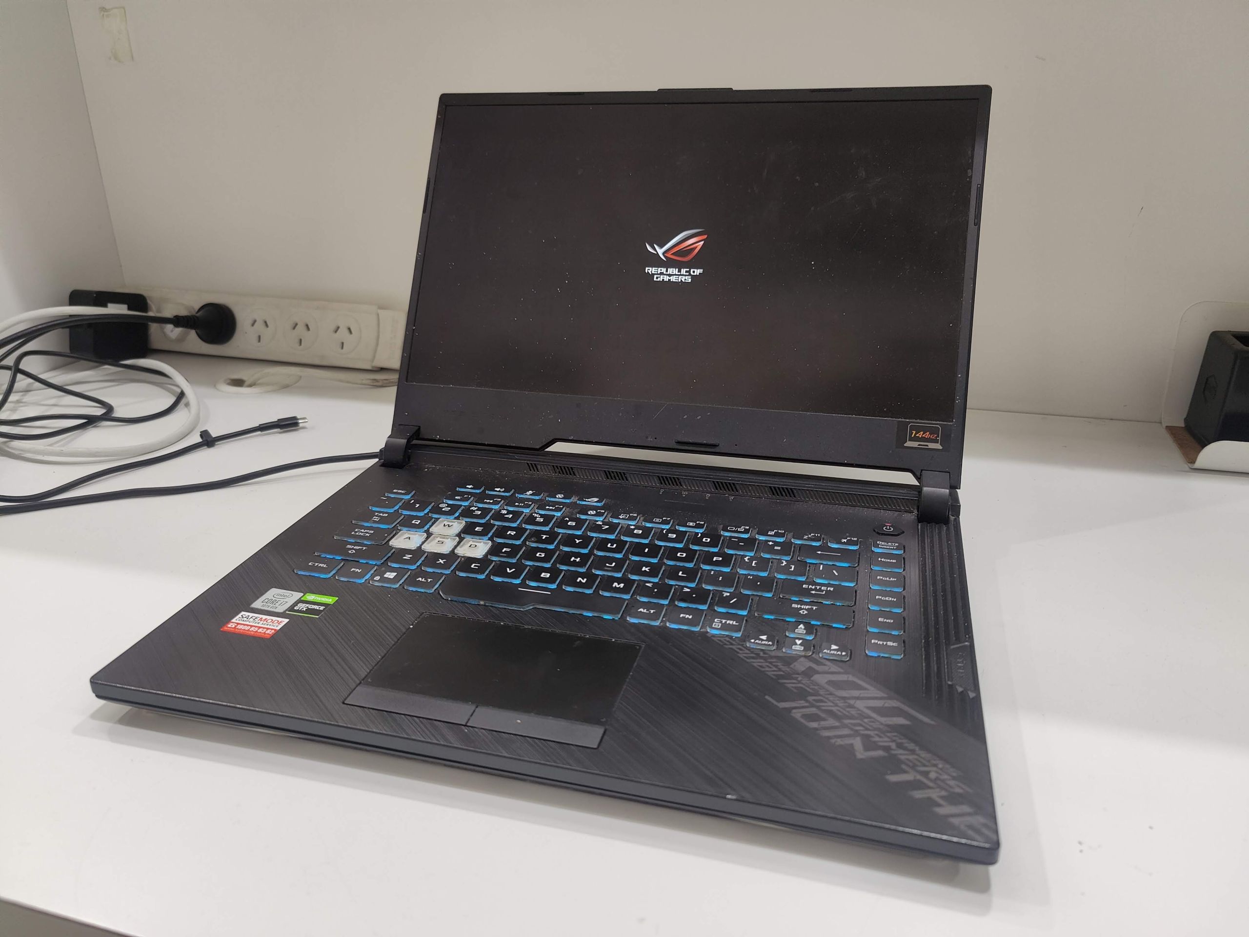 Asus ROG Before Repair