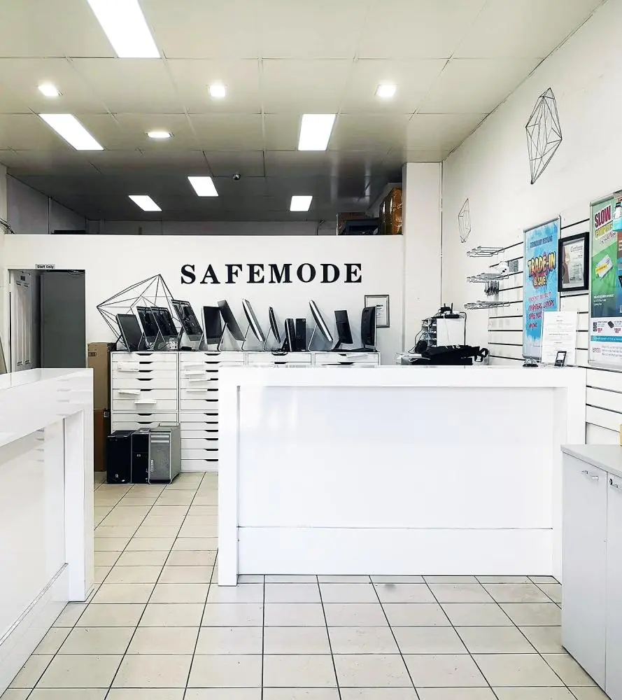 computer repairs shop near me - Safemode Computer Service interior