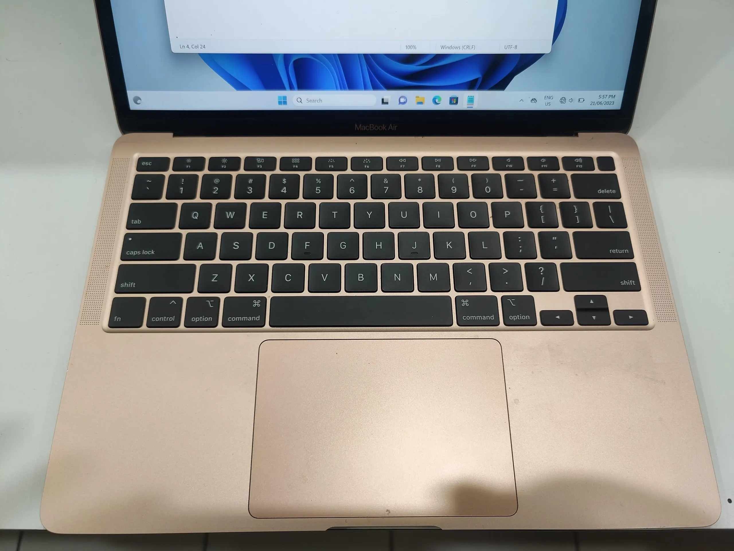 Apple MacBook Air M1 keyboard replaced
